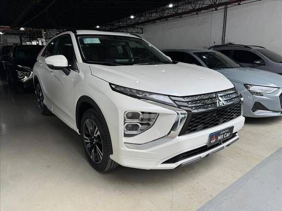 MITSUBISHI ECLIPSE CROSS 1.5 MIVEC TURBO GASOLINA HPE CVT MITSUBISHI ECLIPSE CROSS 1.5 MIVEC TURBO GASOLINA HPE CVT